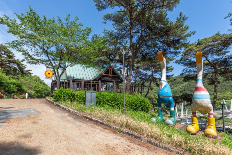 기차 캡슐호텔이 있는 섬진강 기차마을
